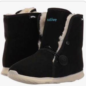 Native Kids Winter Boots